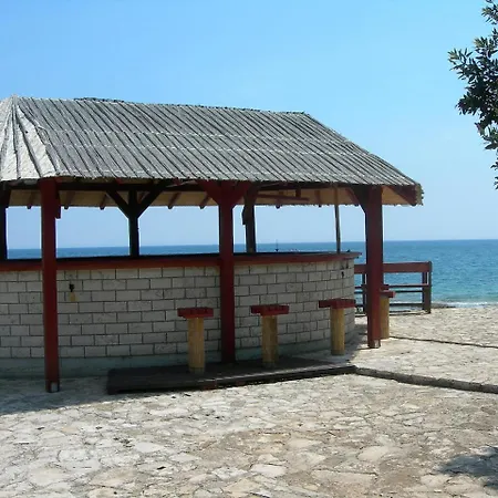 Duga Uvala.9 * Pavicini